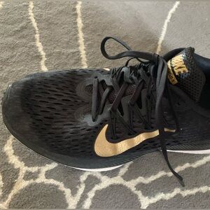 Black Nike Running Shoes